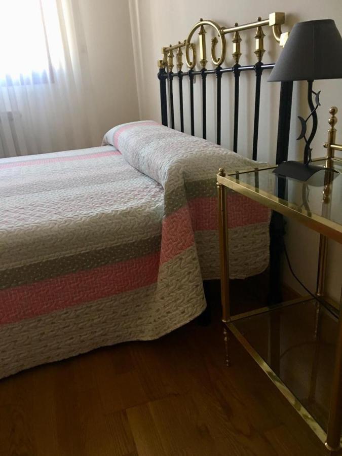 VUT sencilla y cómoda en Ávila capital. Esterno foto